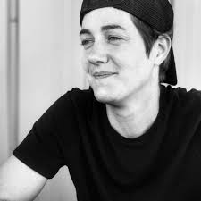 Cassie McElroy and Justin Sharp's Wedding Website