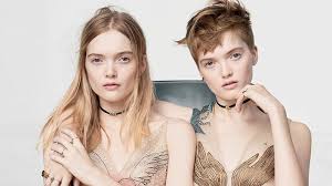 This is something that many women with fine hair face when it comes to trying to find the right haircut that can help them achieve the goal. 100 Best Hairstyles Haircuts For Women With Thin Hair In 2020
