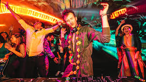 The site brings people together. Daybreaker Live