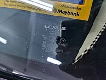 Kereta rasmi mufti perlis, datuk dr mohd asri zainul abidin terbakar di bahagian enjin selain cermin tingkap dipecahkan, di rumahnya di kita tidak menolak kemungkinan ia adalah angkara khianat berikutan ada kesan pecah pada cermin akibat dibaling botol berisi petrol untuk tujuan membakar. Cermin Kereta Wikipedia Bahasa Melayu Ensiklopedia Bebas