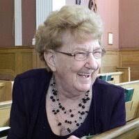 Sandy Frazee's Instagram, Twitter & Facebook