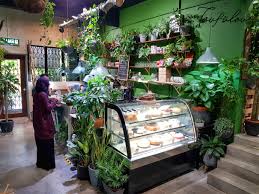 Despite its somewhat secluded location in puchong, the newly opened cafe has attracted a good amount of diners since its opening in earlier january, and we can clearly see why. Sipping Corner Cafe By Plant Pot Studio Bandar Puteri Puchong I Come I See I Hunt And I Chiak
