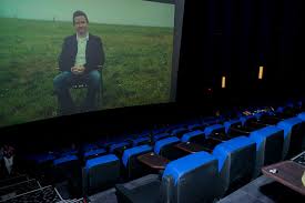 Quelle est la différence entre san antonio et casablanca? The Biggest Movie Screen In Texas At Casa Blanca 20 Something Sa