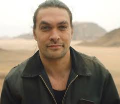 Josh McDermitt's beard in Suits LA