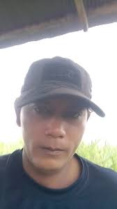 វីដេអូ​របស់ ប្រុសលី ក្រពើរពី (@user216199331615) ជាមួយ សំឡេងដើម