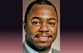 Albert Andrade's Instagram, Twitter & Facebook