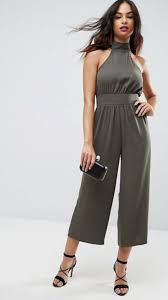 15 Jumpsuits You Can Absolutely Wear As A Wedding Guest Dress For The Wedding Jumpsuits For Women Plus Size Wedding Guest Dresses Winter Wedding Guest Dress
