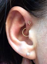 17 Beautiful Ideas For Your Daith Piercing Daith Jewelry Daith Piercing Natural Crystals Jewelry