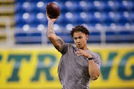 Jun 27, 2021 · san francisco 49ers rookie quarterback trey lance made an appearance back at north dakota state this week for carson wentz's charity softball game. Nfl Draft 2021 How To Buy A Trey Lance Jersey As San Francisco 49ers Pick Him 3rd Overall Nj Com