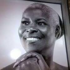 Ivett Jackson (@dcantgetin)