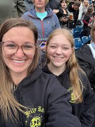 jelly roll rescues twin girls