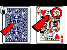 It's an effect that is perfect for beginner and never fails to impress. An Easy Self Working Card Trick Revealed For Beginners Or Experts Youtube Cool Card Tricks Magic Card Tricks Cards