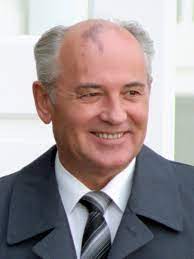 Die politik michail gorbatschows machte den mauerfall möglich. Mikhail Gorbachev Wikipedia