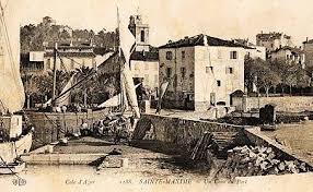 Sainte Maxime Var Un Coin Du Port En 2020 Sainte Maxime Ville De Saintes Photos