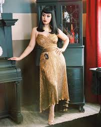 So In Love With This Gorgeous Gold Dress By Waxpoeticclothing It Matches All Of My Vintage Egyptian Inspire Egyptian Dress Egyptian Inspired Jewelry Dresses