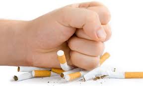 Ενδιαφέρουσες χρήσιμες συμβουλές για το πώς να καθαρίσετε λεκέδες νικοτίνης