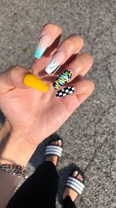 Uñas acrilicas negras tumblr : Pin En Unas Acrilicias De Gel