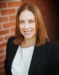 Amanda Sargent's Instagram, Twitter & Facebook