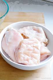 Tl;dr defrost your chicken however you like, but wash your hands and all kitchen work surfaces thoroughly and often. How To Defrost Chicken Quickly 3 Safe Methods Laura Fuentes