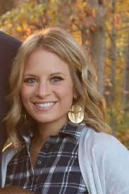 Amanda Zehr's Instagram, Twitter & Facebook