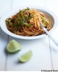 Spaghetti Aux Tomates Sechees Citron Vert Capres Pour 4 Personnes Recettes Elle A Table Recette Pate Au Beurre Recettes De Cuisine Recette Avec Tomates Sechees