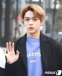 Sharing details of their relationship, a provided snippets of their conversation and released selfies that lucas sent to her. Lucas Thailand On Twitter Lucas Nct Nct Lucas