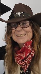 I attended for Years 11 and 12 in 1970-71 Some class mates I remember:  Helen Melus married John Walton, Maria Rizzo or Riga? Ann Ho, Pauline  Wilson, Rhonda Slade?, Keith Garrett?, ?