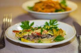 мясо по французски с помидорами и грибами пошаговый рецепт Myaso Svininy Po Francuzski S Pomidorami Recept Eda Recepty Prigotovleniya Vkusnaya Eda