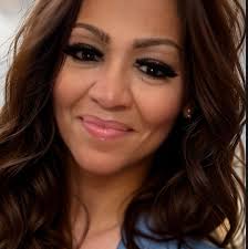 NPS selected Norview Middle School's Kenyetta Vann as the 2019 Teacher of  the Year.