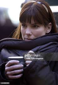 654 Hugh Grant And Sandra Bullock Photos & High Res Pictures