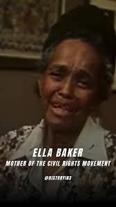 Elle Baker's Instagram, Twitter & Facebook