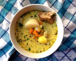 Supa de fasole de post, supa de fasole cu afumatura. CiorbÄƒ De Cartofi Cu AfumÄƒturÄƒ È™i Tarhon Awfully Tasty
