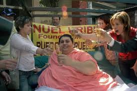 Mais il essaie de perdre du poids, grâce à l'aide de médecins au mexique, où il vit. L Homme Le Plus Gros Du Monde A Perdu 230 Kg La Presse