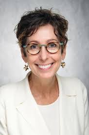 Karen Vice's Instagram, Twitter & Facebook