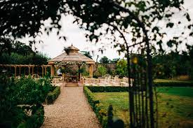 Caroline Sam Secret Garden Ashford Tjg Photography Secret Garden Climbing Plants Air Purifying House Plants