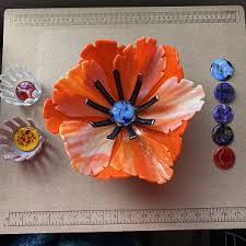 Jeanette, one of delphi's glass experts and art instructors, demonstrates. Fused Glass Flowers Elegant Fused Glass By Karen