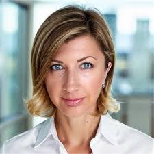 Elizabeth Windle's Instagram, Twitter & Facebook