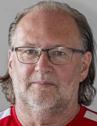 Mario Mayer's Instagram, Twitter & Facebook