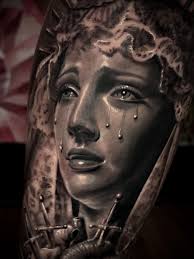 Sometimes customers ask me not to do their tattoos so dark, and I explain  to them the need for that contrast so the tattoo last over time. Because in  the healing process