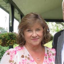 How big can a round stained glass piece be to be hung with one eye hook?