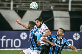 Veja aqui em que canal pode ver o jogo do grêmio hoje. Bruno Mendez No Jogo Contra O Gremio Na Neo Quimica Arena Pelo Brasileirao