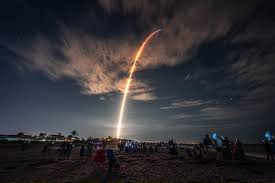 Rocket blasts off to the international space station. Thanks To Spacex Nasa Regains A Capability It Lost For A Decade Ars Technica