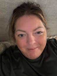 Hi! There's an account doing the rounds using my picture with my son  stating people have won things. I'm so sorry that it's not real. I only  have one verified page and