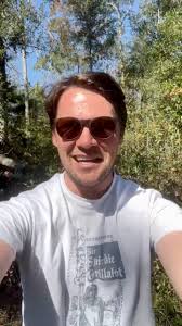 What's our Bennet 🎻 been up to lately?...