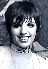 The 70s were a time of bold style when it came to hair. 70 S Outfits Womens Hairstyles Hair Styles Long Hair Styles