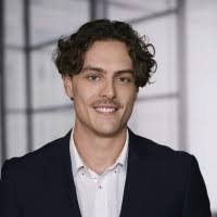 500+ "Tredinnick" profiles