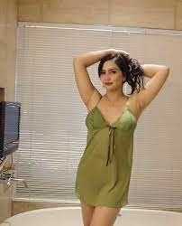 Jun 06, 2021 · layaknya tante ernie, mami sisca mellyana pun mendapat julukan pemersatu bangsa.dia pun kerap memarker body goals yang membuat para pria terpukau. Tante Sisca Tantesisca17 Twitter