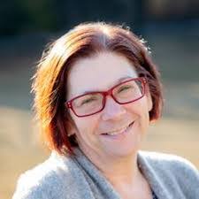 Lisa Scheid's Instagram, Twitter & Facebook