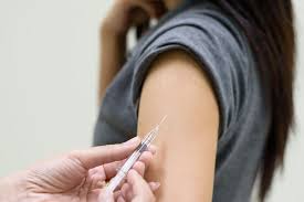 Selain untuk kanker serviks, vaksin hpv juga dapat memberi perlindungan terhadap jenis kanker lain yang berkaitan dengan infeksi virus hpv seperti kasus kanker serviks di indonesia meningkat mencapai 32.469 jiwa dan angka kematian akibat kanker ini mencapai 18.279 setiap tahun (sumber. Mengapa Vaksin Hpv Untuk Cegah Kanker Serviks Diberikan Dua Kali Halaman All Kompas Com