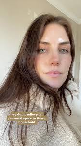 Tiara Cox's Instagram, Twitter & Facebook